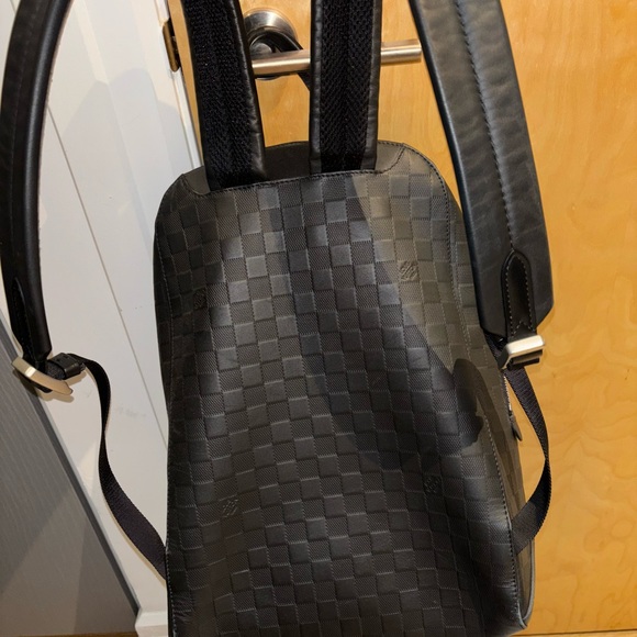 Louis Vuitton Back Pack - Picture 6 of 6